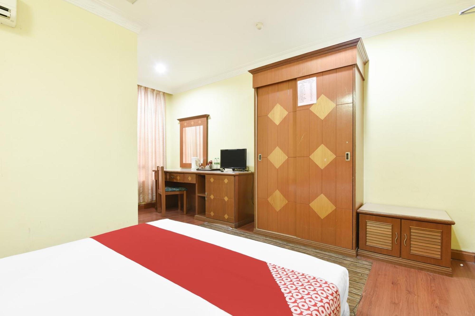 Hotel O Kota Bharu Near War Museum Formerly Azam Hotel 외부 사진